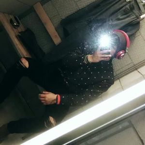 Meet your Posher, Marcos